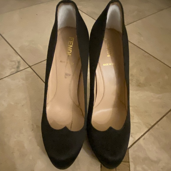 Fendi high heel - Picture 2 of 3